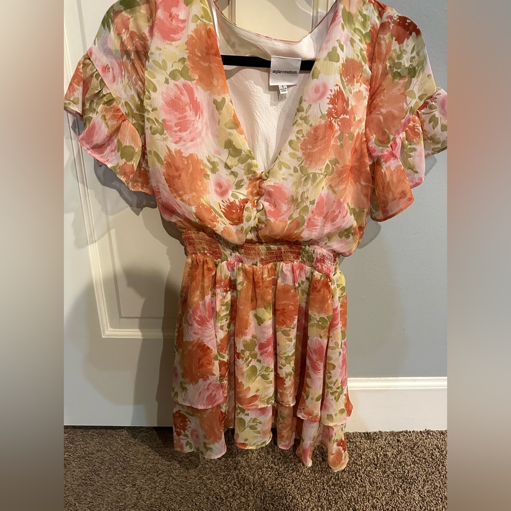 Skylar+madison pink floral dress size small